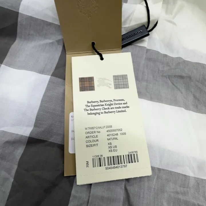 Burberry Burberry Checked Long Sleeve Shirt for Women 0079 Size XS / US 0-2 / IT 36-38 - 4 Thumbnail