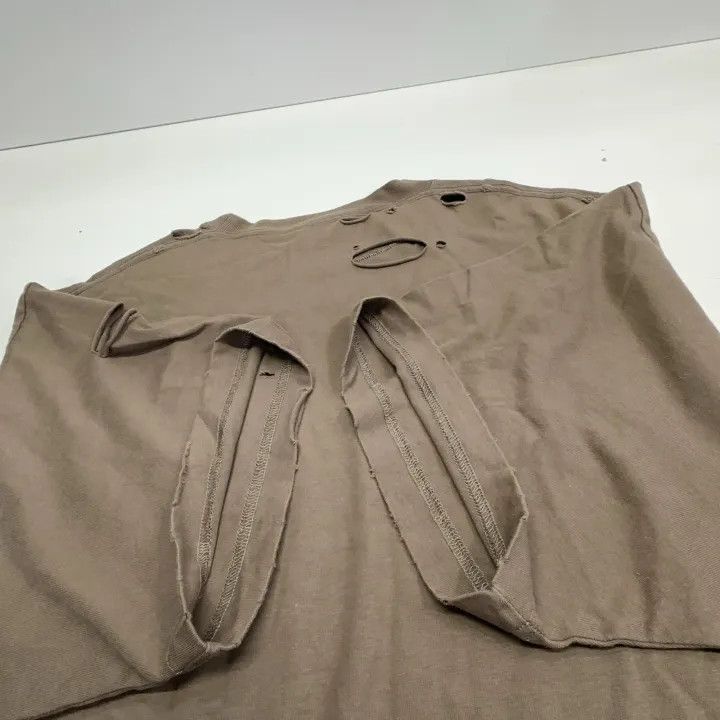 Balenciaga Balenciaga Gray Logo Print Short Sleeve T-Shirt 0079 Size XS / US 0-2 / IT 36-38 - 10 Thumbnail