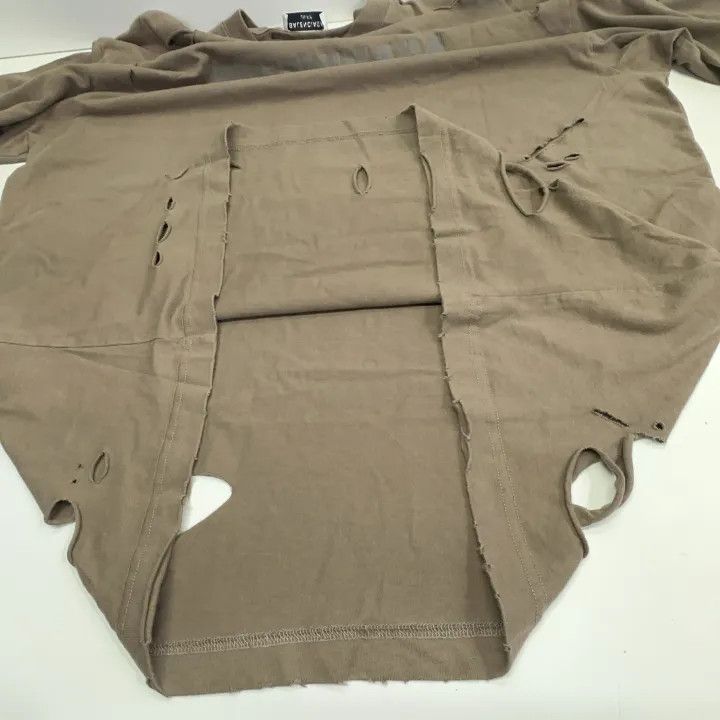 Balenciaga Balenciaga Gray Logo Print Short Sleeve T-Shirt 0079 Size XS / US 0-2 / IT 36-38 - 8 Thumbnail