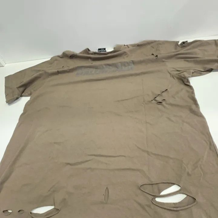 Balenciaga Balenciaga Gray Logo Print Short Sleeve T-Shirt 0079 Size XS / US 0-2 / IT 36-38 - 7 Thumbnail