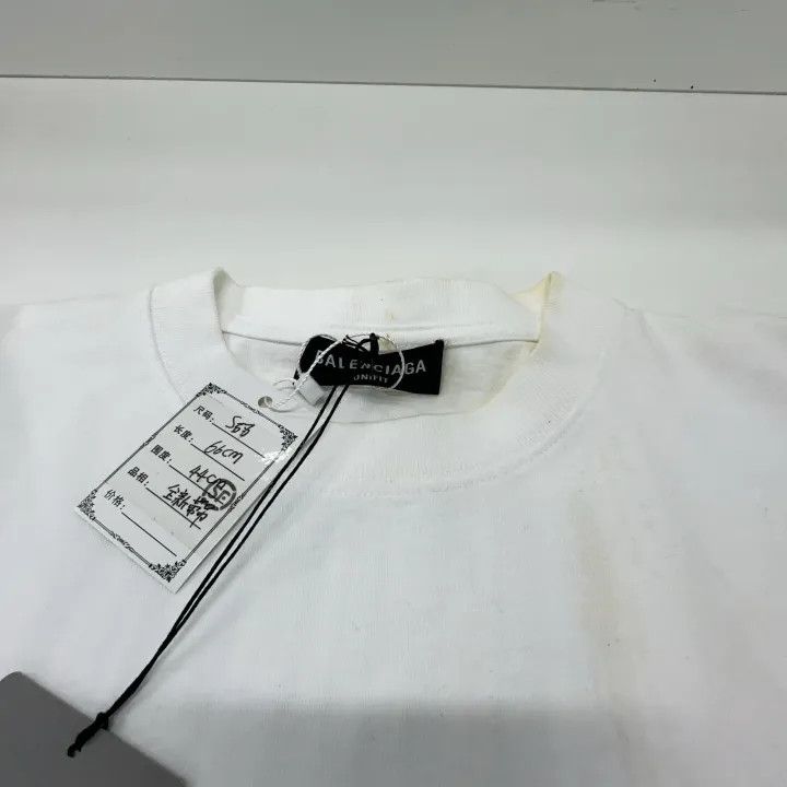 Balenciaga Balenciaga White Barcode Print Cotton T-Shirt 0079 Size S / US 4 / IT 40 - 6 Thumbnail
