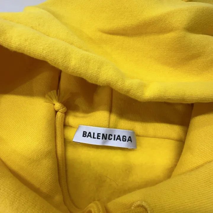 Balenciaga Balenciaga Yellow Long Sleeve Hoodie for Women 0079 Size S / US 4 / IT 40 - 5 Thumbnail