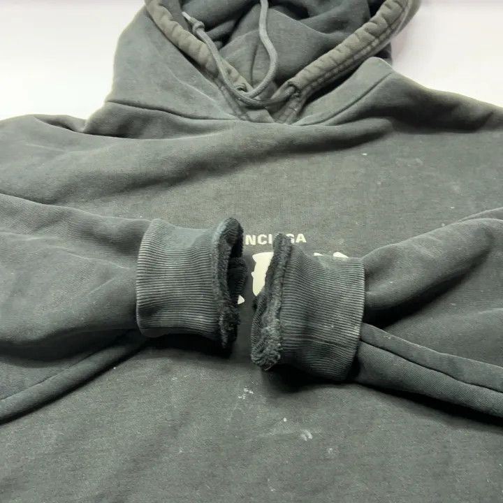 Balenciaga Balenciaga Black Crew Hooded Sweatshirt for Women 0079 Size S / US 4 / IT 40 - 13 Thumbnail