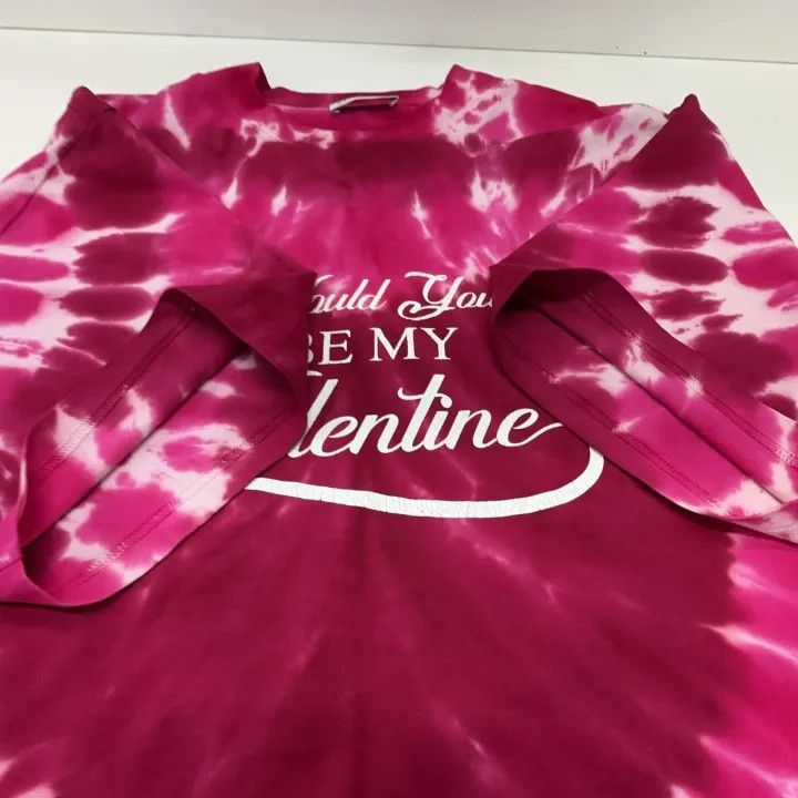 Balenciaga Balenciaga SS22 Tie-Dye Heart T-Shirt for Women 0079 Size XS / US 0-2 / IT 36-38 - 8 Thumbnail