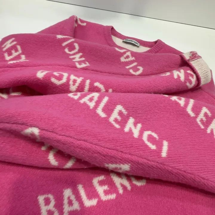 Balenciaga Balenciaga Pink Allover Logo Wool Sweater for Women 0079 Size S / US 4 / IT 40 - 6 Thumbnail