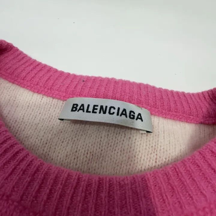 Balenciaga Balenciaga Pink Allover Logo Wool Sweater for Women 0079 Size S / US 4 / IT 40 - 4 Thumbnail