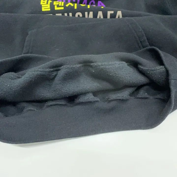 Balenciaga Balenciaga Black Graphic Hoodie for Women 0079 Size S / US 4 / IT 40 - 9 Thumbnail