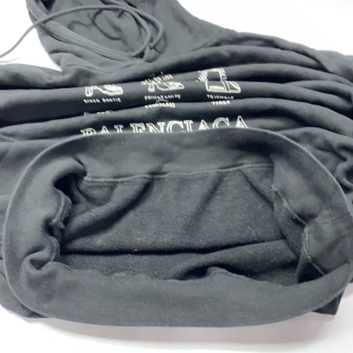 Balenciaga Balenciaga Women's Hooded Graphic Sweatshirt in Black 0079 Size XS / US 0-2 / IT 36-38 - 10 Thumbnail
