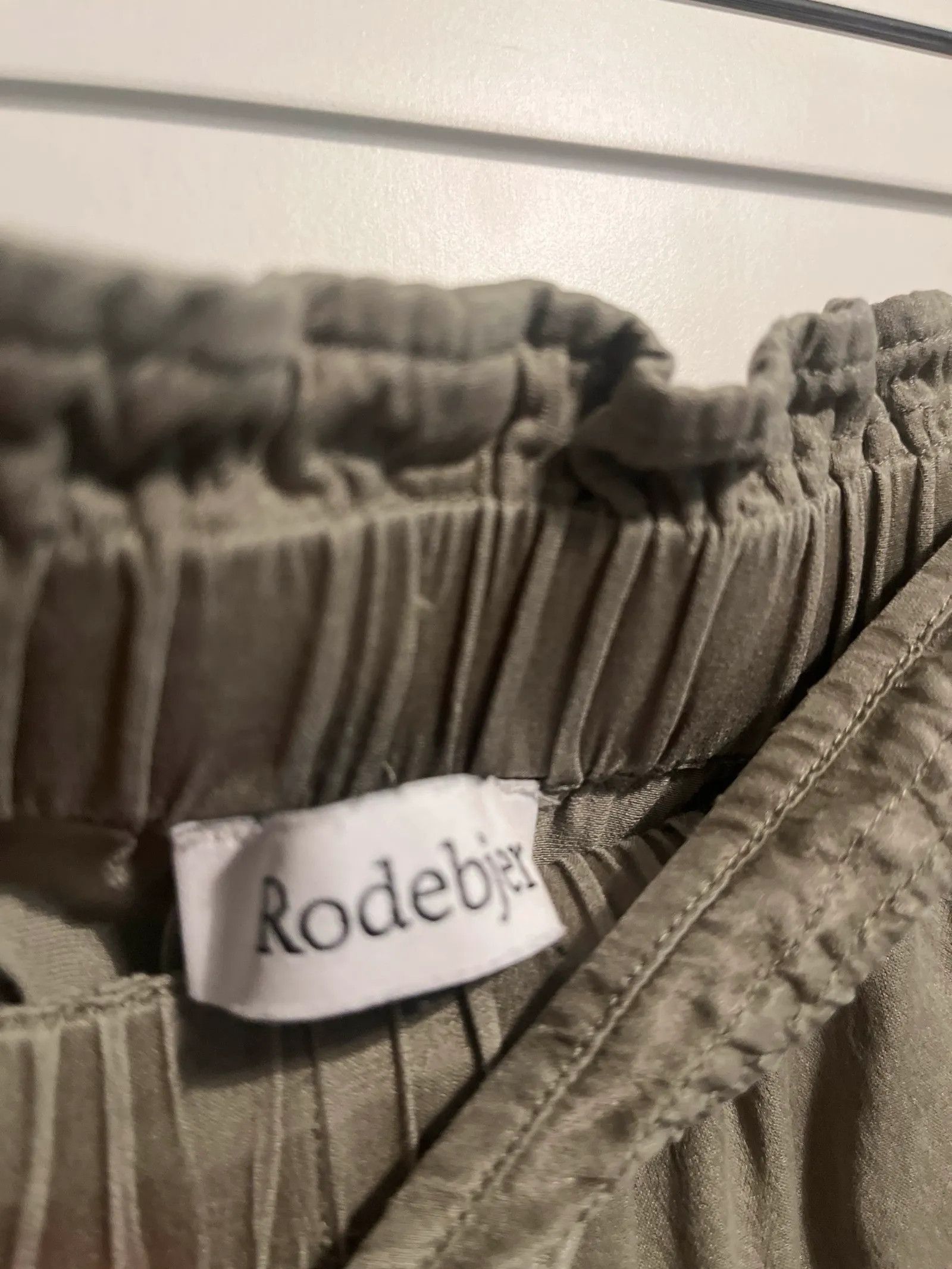 Rodebjer Rodebjer Milan cupro Pants Size 28" / US 6 / IT 42 - 2 Thumbnail