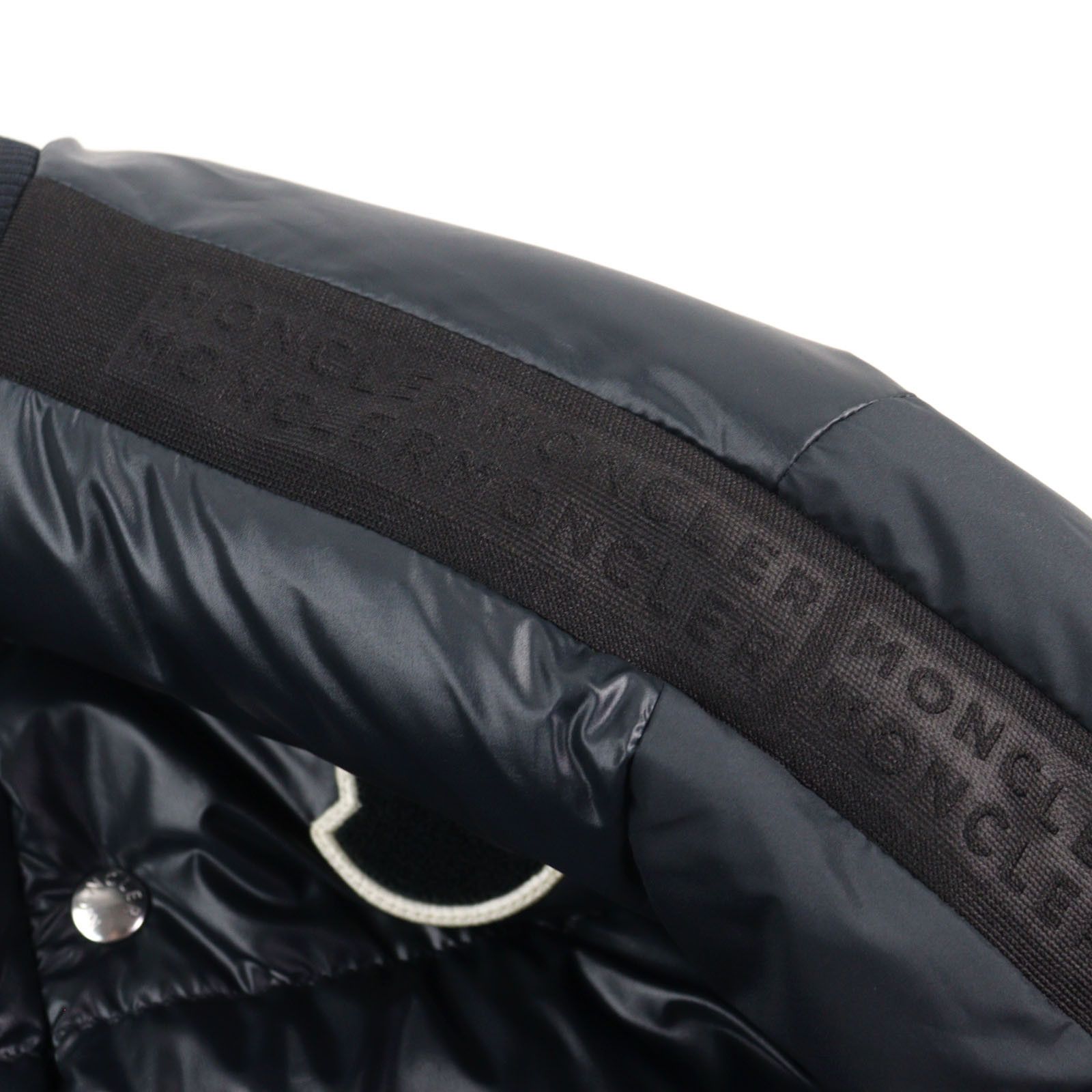 Moncler Moncler Moncler TORILIS GIUBBOTTO Down Jacket Others Outerwear H20911A00106 595ZJ Size ONE SIZE - 9 Thumbnail