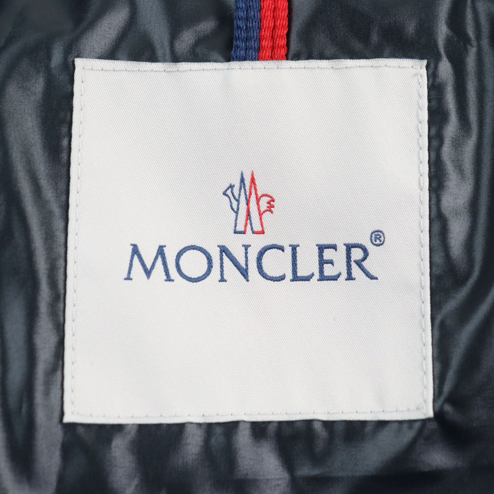 Moncler Moncler Moncler TORILIS GIUBBOTTO Down Jacket Others Outerwear H20911A00106 595ZJ Size ONE SIZE - 10 Thumbnail