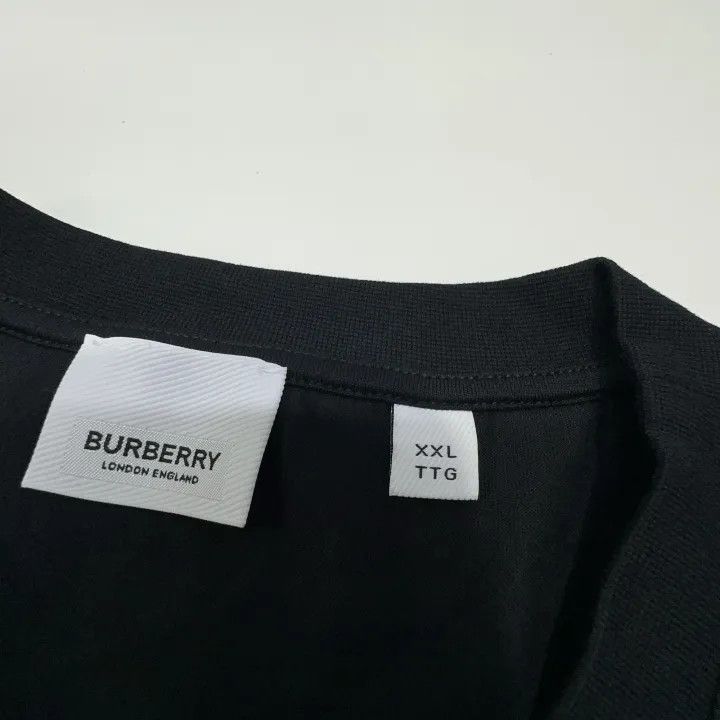 Burberry Burberry Monogram Oversized T-shirt in Black 0079 Size XXL / US 16-18 / IT 52-54 - 5 Thumbnail