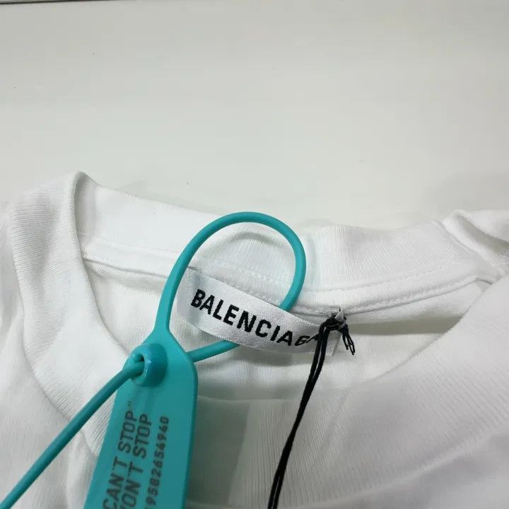 Balenciaga Balenciaga Women's Loose-Fit White T-Shirt 0079 Size S / US 4 / IT 40 - 4 Thumbnail