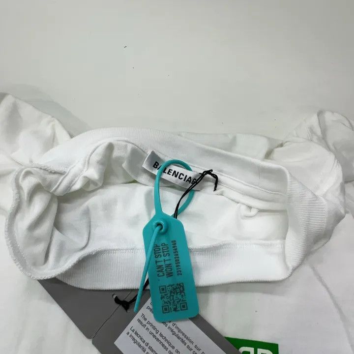 Balenciaga Balenciaga Women's Loose-Fit White T-Shirt 0079 Size S / US 4 / IT 40 - 7 Thumbnail
