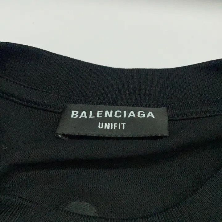 Balenciaga Balenciaga Graphic Print Long Sleeve T-Shirt Women 0079 Size XS / US 0-2 / IT 36-38 - 5 Thumbnail