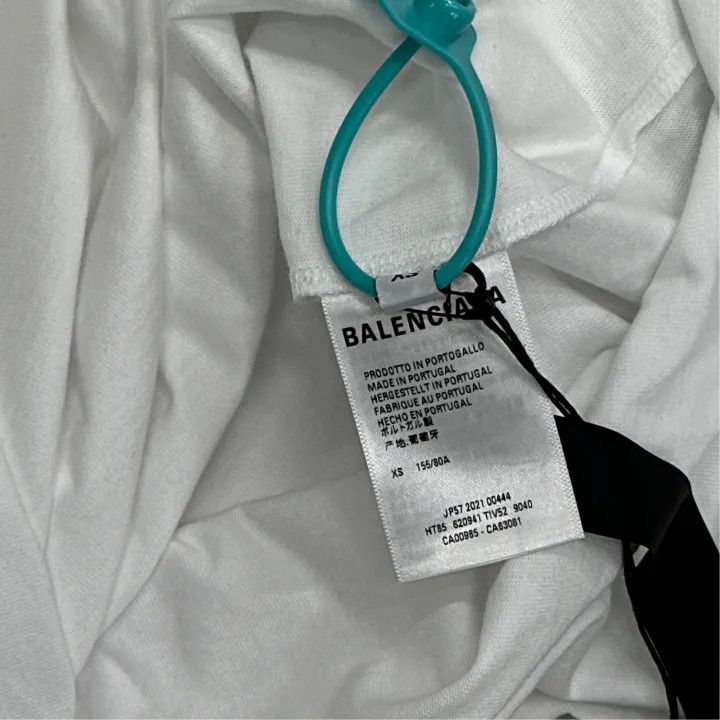 Balenciaga Balenciaga Political Campaign White Short Sleeve T-Shirt 0079 Size XS / US 0-2 / IT 36-38 - 4 Thumbnail