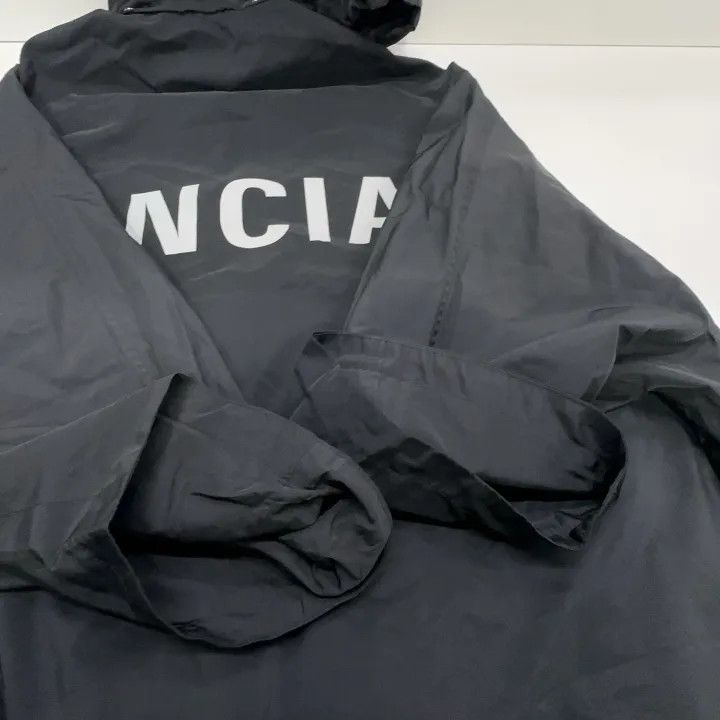 Balenciaga Balenciaga Hooded Mid-Length Raincoat for Women 0079 Size M / US 6-8 / IT 42-44 - 9 Thumbnail