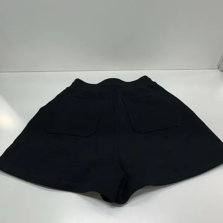 Balmain Balmain FW23 6-Button Knit Shorts for Women 0079 Size 26" / US 2 / IT 38 - 12 Thumbnail