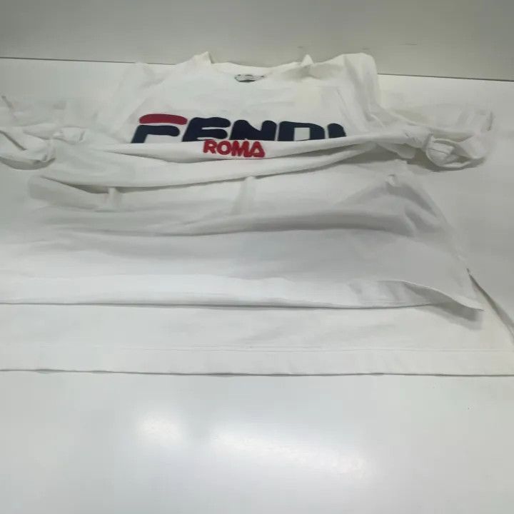 Fendi Fendi Logo Print Short Sleeve T-Shirt for Women 0079 Size XXS / US 00 / IT 34 - 9 Thumbnail