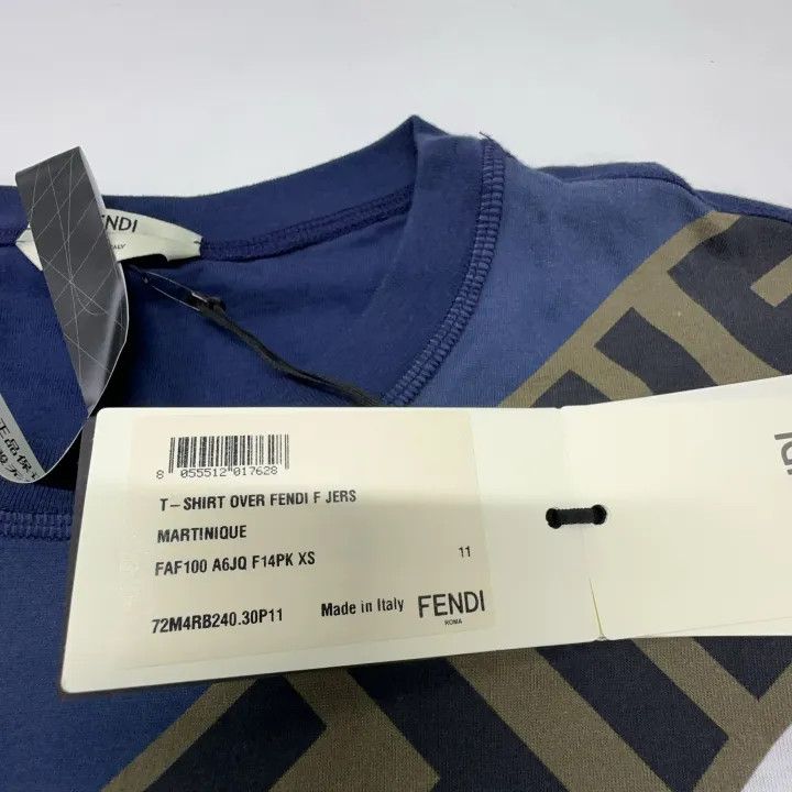 Fendi Fendi Color-Block Logo Print Short Sleeve T-Shirt 0079 Size XS / US 0-2 / IT 36-38 - 4 Thumbnail