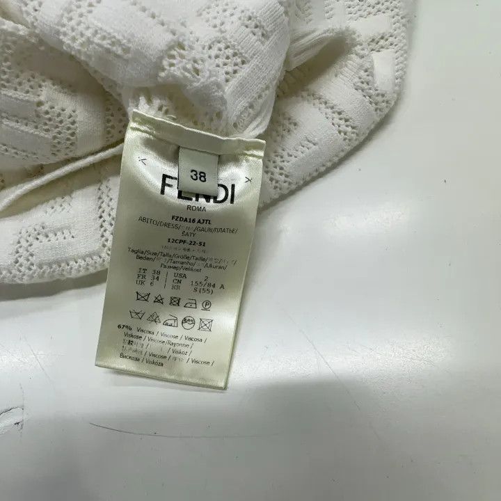 Fendi Fendi White Sleeveless Knit Dress with Logo 0079 Size S / US 4 / IT 40 - 4 Thumbnail