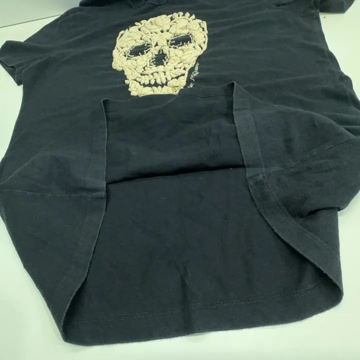 Alexander McQueen Alexander McQueen Floral Skull Graphic T-Shirt 0079 Size S / US 4 / IT 40 - 10 Thumbnail