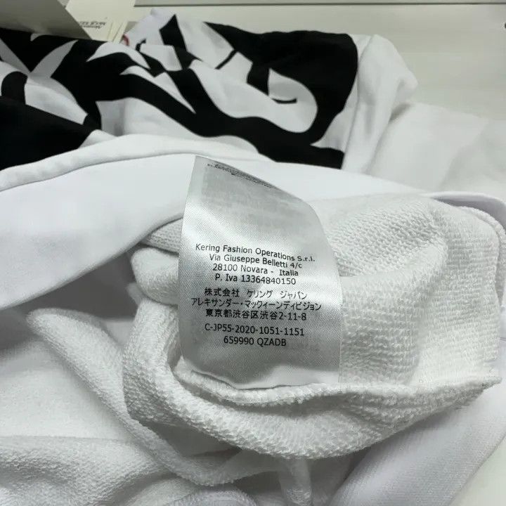 Alexander McQueen Alexander McQueen White Printed Long Sleeve Sweatshirt 0079 Size M / US 6-8 / IT 42-44 - 4 Thumbnail