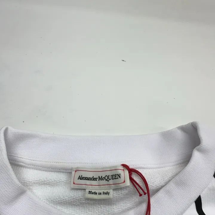 Alexander McQueen Alexander McQueen White Printed Long Sleeve Sweatshirt 0079 Size M / US 6-8 / IT 42-44 - 7 Thumbnail
