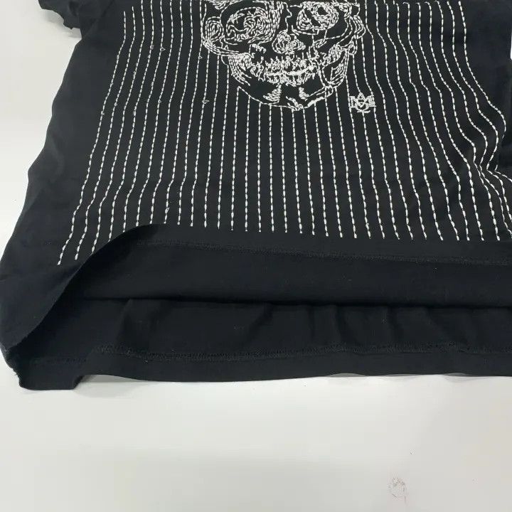 Alexander McQueen Alexander McQueen Black Graphic Skull Embroidered Tee 0079 Size S / US 4 / IT 40 - 8 Thumbnail