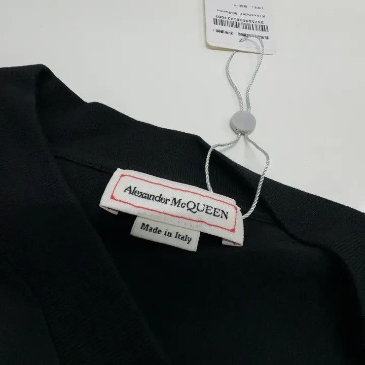 Alexander McQueen Alexander McQueen Black Casual Short Sleeve T-Shirt 0079 Size L / US 10 / IT 46 - 6 Thumbnail