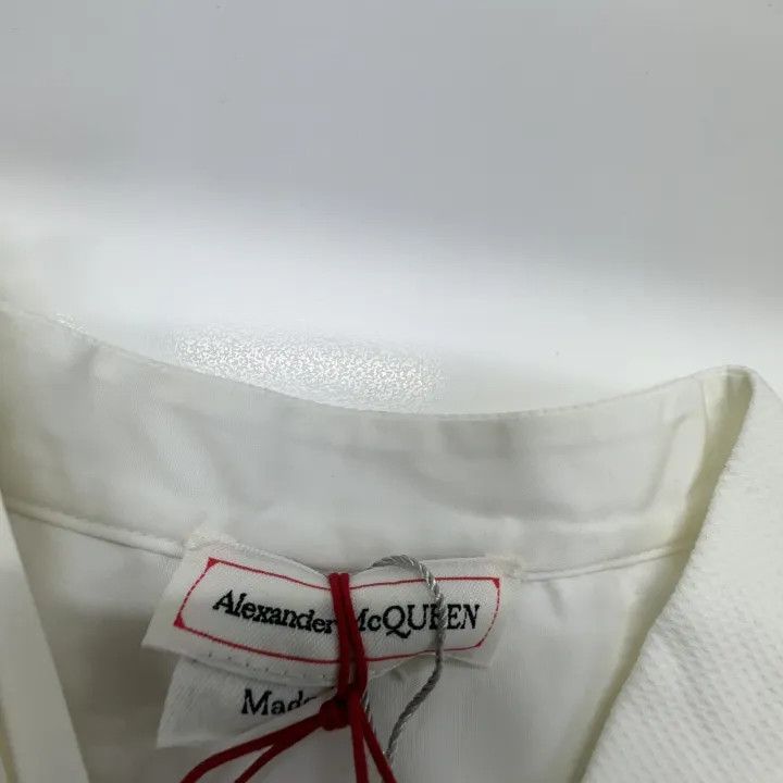 Alexander McQueen Alexander McQueen SS21 Ruffled Cotton Shirt 0079 Size L / US 10 / IT 46 - 4 Thumbnail