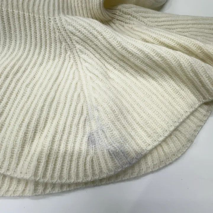 Alexander McQueen Alexander McQueen Beige Long Sleeve Sweater 0079 Size S / US 4 / IT 40 - 11 Thumbnail