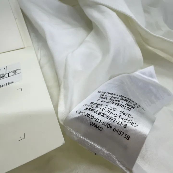 Alexander McQueen Alexander McQueen Short Sleeve Waist Shirt 0079 Size M / US 6-8 / IT 42-44 - 5 Thumbnail