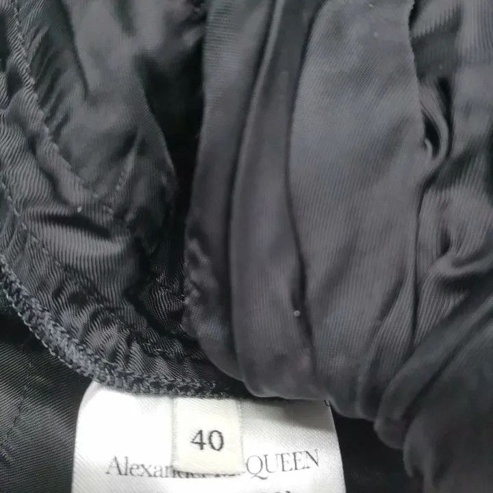 Alexander McQueen Alexander McQueen High-Waisted Black Ankle Pants 0079 Size 40" / US 18 - 5 Thumbnail