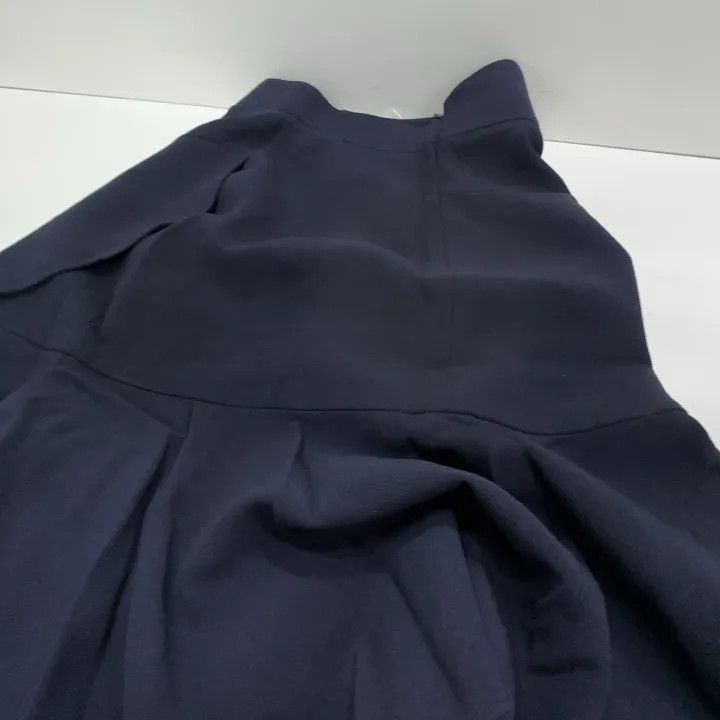 Alexander McQueen Alexander McQueen Casual Solid Skirt 0079 Size 36" / US 14 / IT 50 - 9 Thumbnail