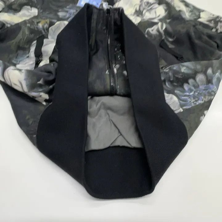 Alexander McQueen Alexander McQueen Floral Zip-Up Jacket 0079 Size XL / US 12-14 / IT 48-50 - 13 Thumbnail