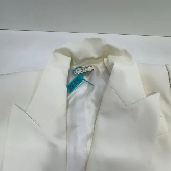 Alexander McQueen Alexander McQueen White Double-Breasted Wool Blazer 0079 Size L / US 10 / IT 46 - 8 Thumbnail