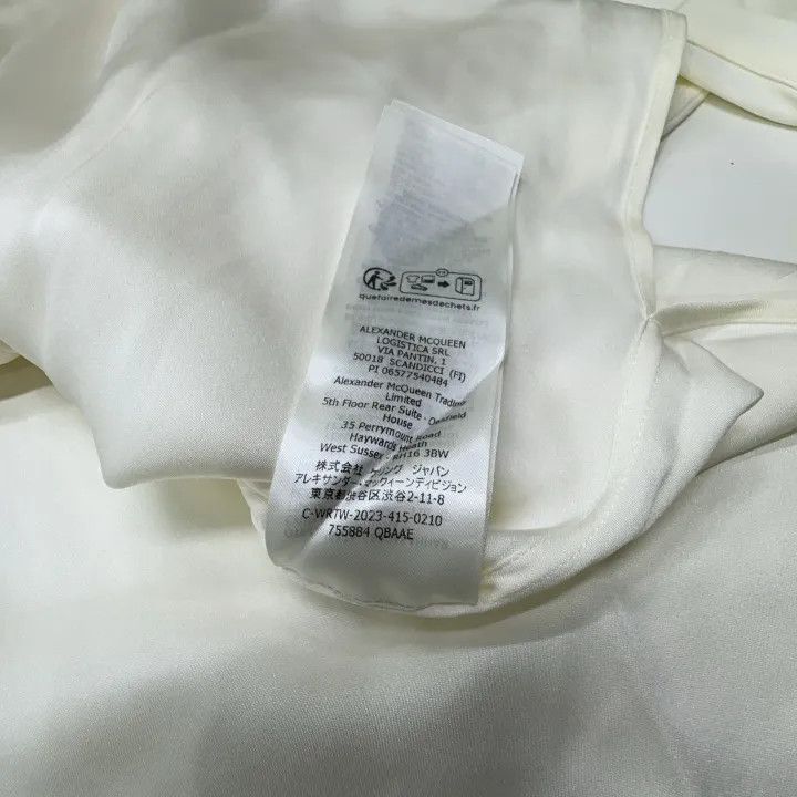 Alexander McQueen Alexander McQueen Women's Ruffled Long Sleeve Shirt 0079 Size L / US 10 / IT 46 - 4 Thumbnail