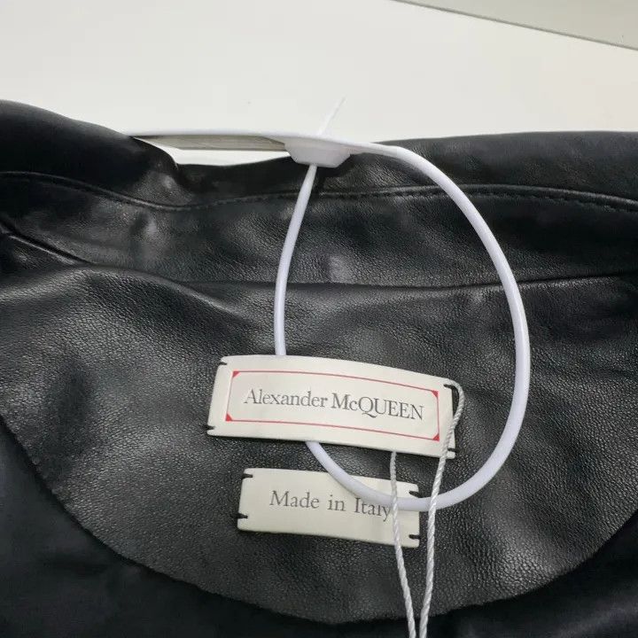 Alexander McQueen Alexander McQueen Black Double-Breasted Leather Blazer 0079 Size M / US 6-8 / IT 42-44 - 6 Thumbnail