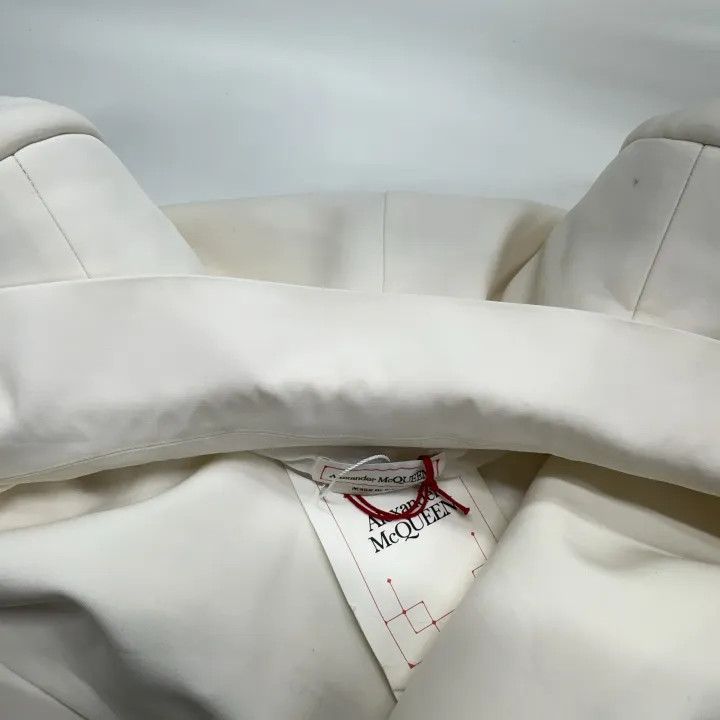 Alexander McQueen Alexander McQueen White Double-Breasted Wool Blazer 0079 Size M / US 6-8 / IT 42-44 - 8 Thumbnail