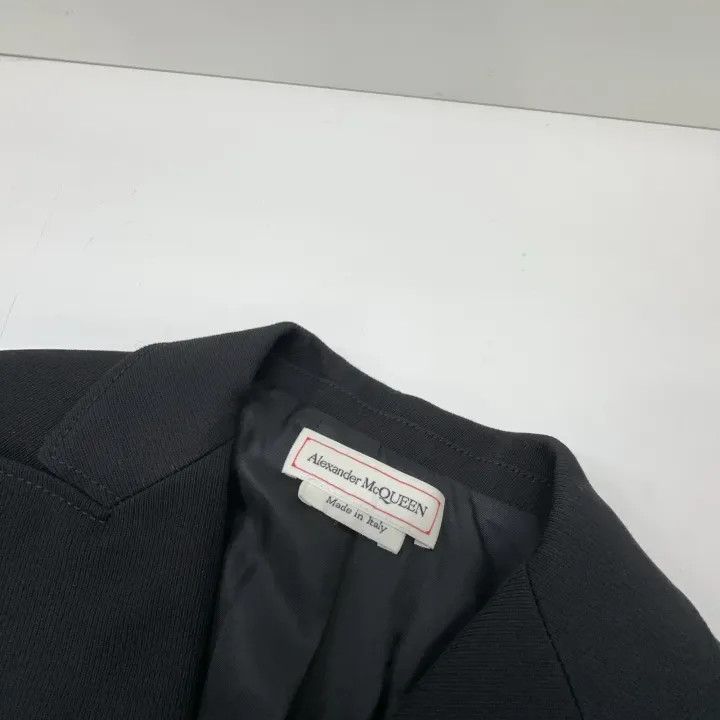 Alexander McQueen Alexander McQueen Casual Elegant Button-Up Jacket 0079 Size M / US 6-8 / IT 42-44 - 6 Thumbnail