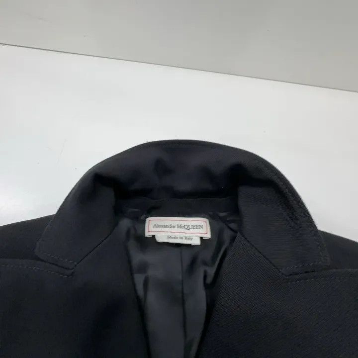 Alexander McQueen Alexander McQueen Casual Elegant Button-Up Jacket 0079 Size M / US 6-8 / IT 42-44 - 7 Thumbnail