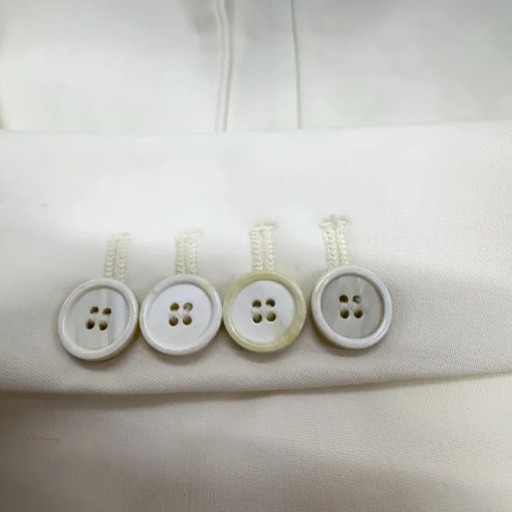 Alexander McQueen Alexander McQueen White Wool Double-Breasted Blazer 0079 Size M / US 6-8 / IT 42-44 - 8 Thumbnail