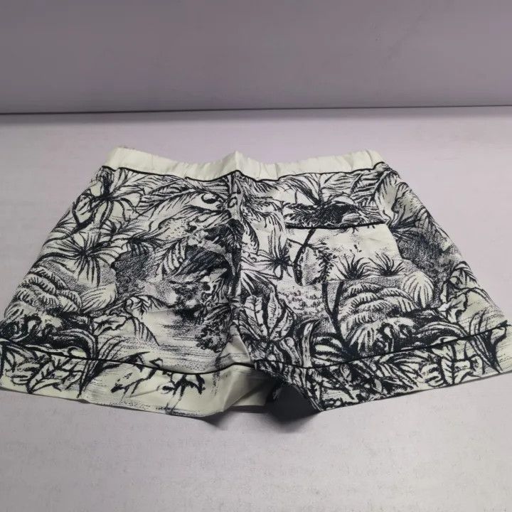 Dior Dior SS21 Forest Print Casual Shorts 0079 Size 34" / US 12 / IT 48 - 7 Thumbnail