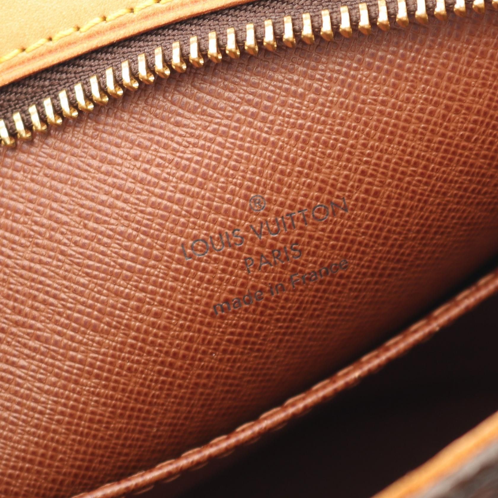 Louis Vuitton Louis Vuitton Louis Vuitton Drouot Monogram Shoulder Bag Canvas Shoulder Bag M51290 Size ONE SIZE - 4 Thumbnail
