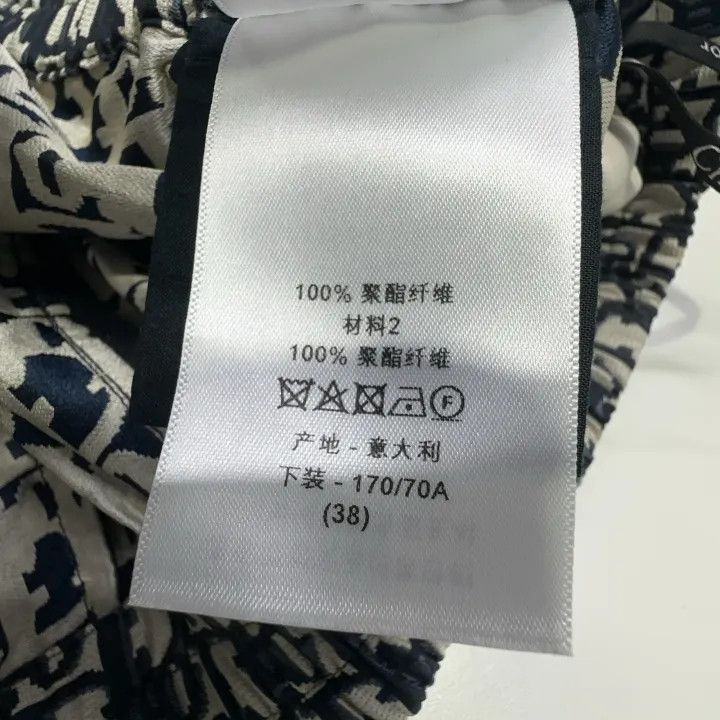 Dior Dior SS21 Oblique Print Tech Taffeta Shorts 0079 Size 38" / US 16 / IT 52 - 4 Thumbnail