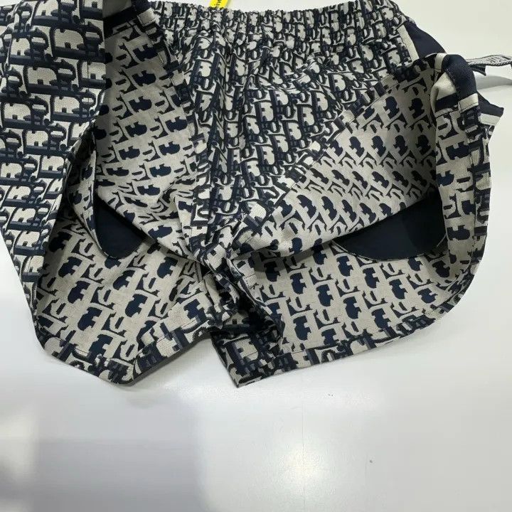 Dior Dior SS21 Oblique Print Tech Taffeta Shorts 0079 Size 38" / US 16 / IT 52 - 7 Thumbnail