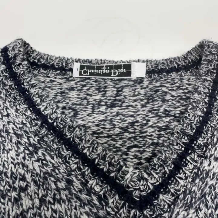Dior Dior Wool V-Neck Knit Sweater 0079 Size M / US 6-8 / IT 42-44 - 7 Thumbnail