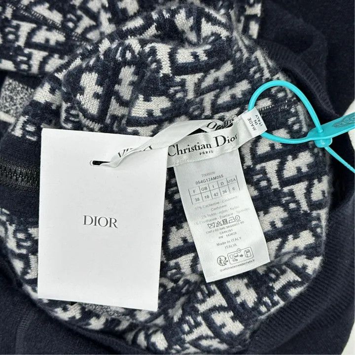 Dior Dior Reversible Logo Hooded Sweatshirt for Women 0079 Size M / US 6-8 / IT 42-44 - 3 Thumbnail