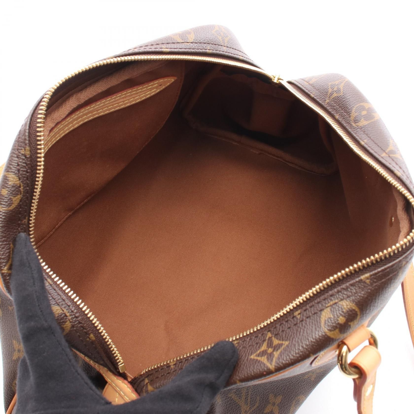 Louis Vuitton Louis Vuitton Louis Vuitton Montorgueil PM Monogram Shoulder Bag Canvas Shoulder Bag M95565 Size ONE SIZE - 3 Thumbnail